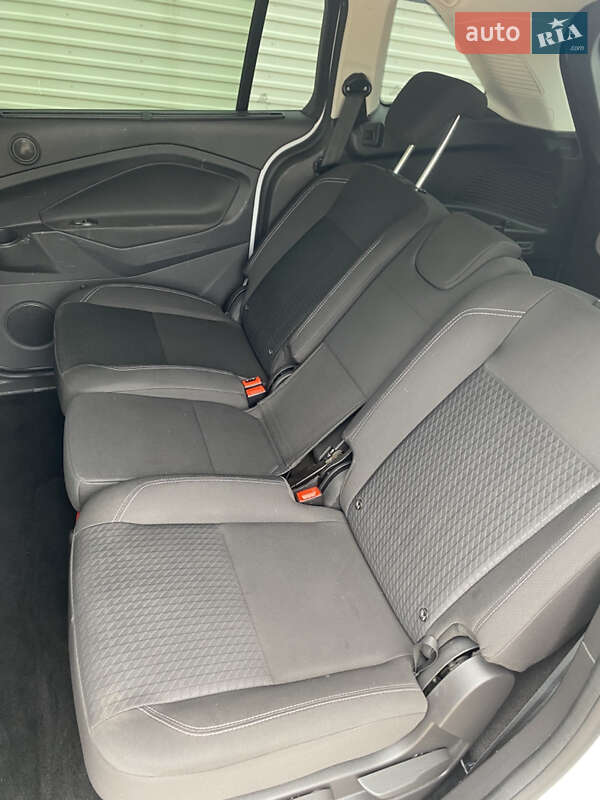 Минивэн Ford Grand C-Max 2018 в Хмельницком