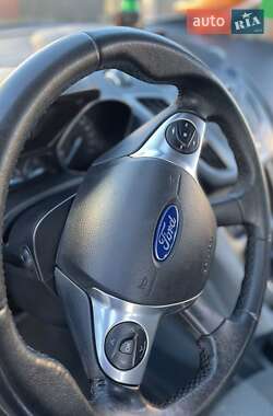 Минивэн Ford Grand C-Max 2012 в 
