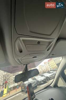 Минивэн Ford Grand C-Max 2011 в 