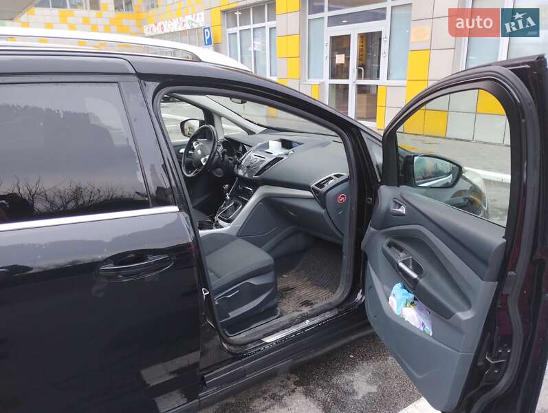 Минивэн Ford Grand C-Max 2010 в Киеве