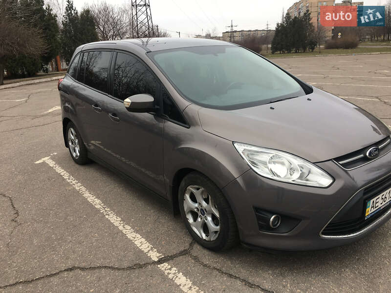 Минивэн Ford Grand C-Max 2012 в Кривом Роге