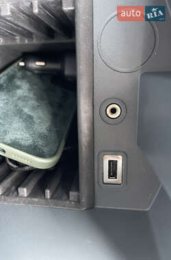 Минивэн Ford Grand C-Max 2011 в 