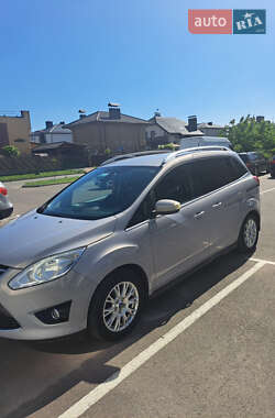 Минивэн Ford Grand C-Max 2012 в 