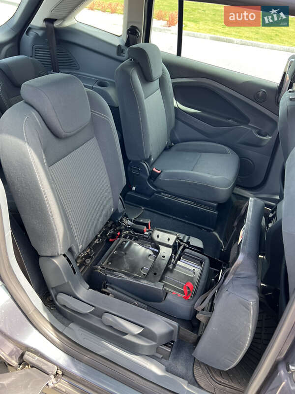 Мінівен Ford Grand C-Max 2013 в Стрию