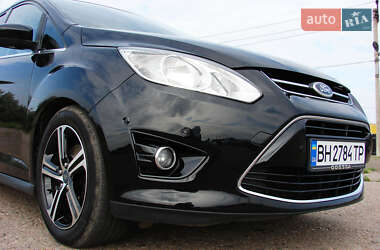 Минивэн Ford Grand C-Max 2012 в 
