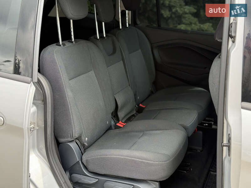 Мінівен Ford Grand C-Max 2016 в Тернополі