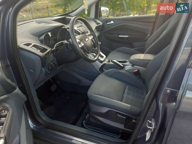 Минивэн Ford Grand C-Max 2012 в Калуше