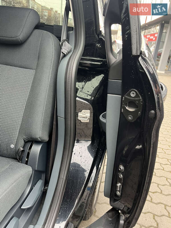 Мінівен Ford Grand C-Max 2012 в Хмельницькому