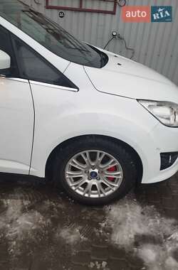 Минивэн Ford Grand C-Max 2011 в 