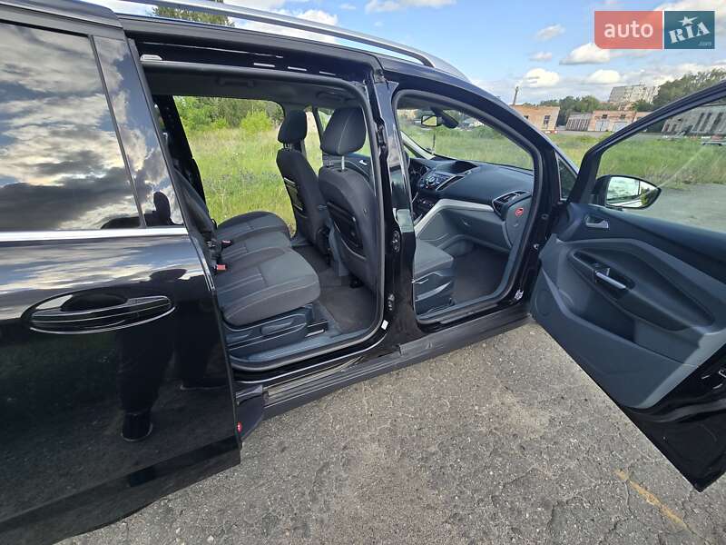 Мінівен Ford Grand C-Max 2011 в Пирятині