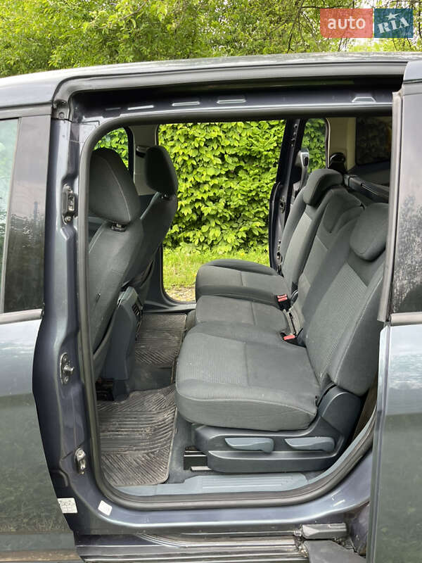 Мінівен Ford Grand C-Max 2011 в Коломиї