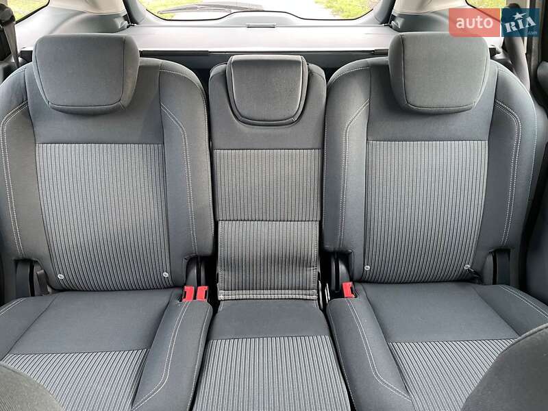 Минивэн Ford Grand C-Max 2011 в Богуславе фото 33 Минивэн Ford Grand C-Max 2011 в Богуславе