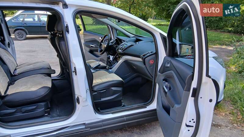 Минивэн Ford Grand C-Max 2011 в Тернополе