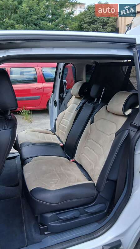 Минивэн Ford Grand C-Max 2011 в Тернополе