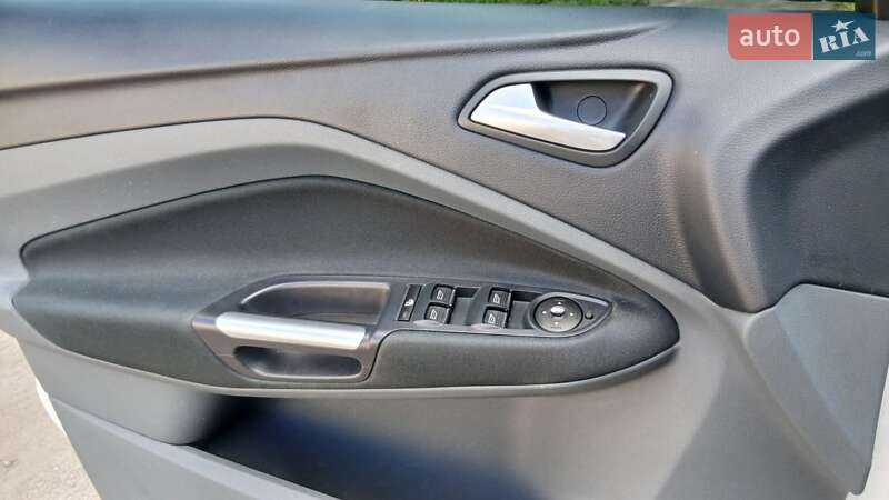 Минивэн Ford Grand C-Max 2011 в Тернополе