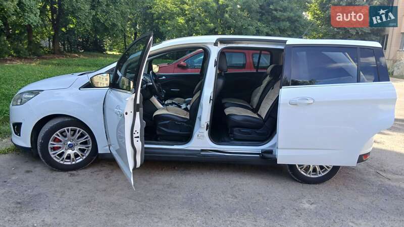 Минивэн Ford Grand C-Max 2011 в Тернополе