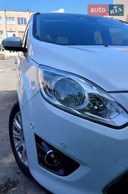 Минивэн Ford Grand C-Max 2011 в 