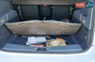 Минивэн Ford Grand C-Max 2011 в 