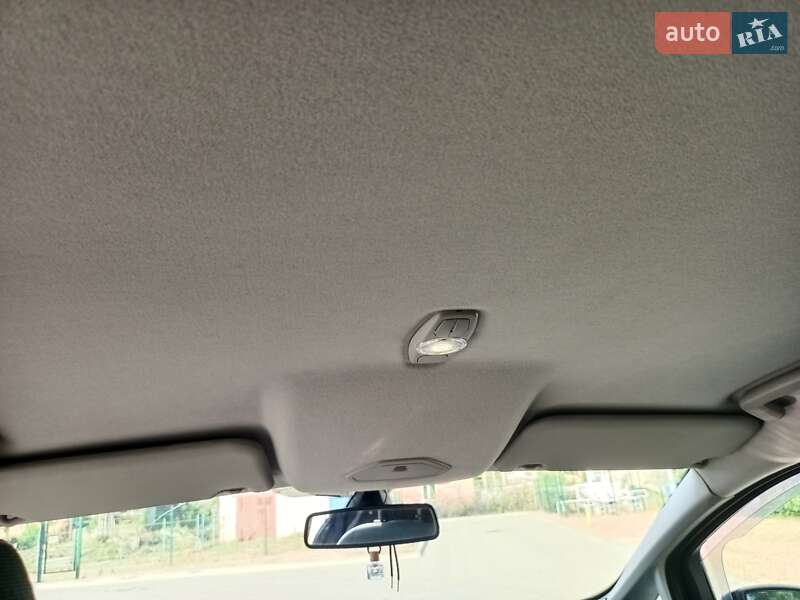 Минивэн Ford Grand C-Max 2011 в Житомире