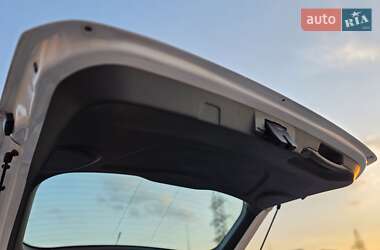 Минивэн Ford Grand C-Max 2010 в 