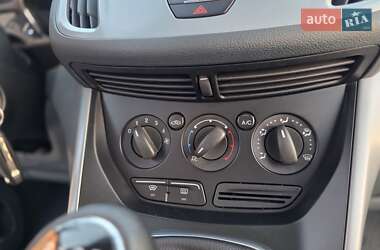 Минивэн Ford Grand C-Max 2010 в 