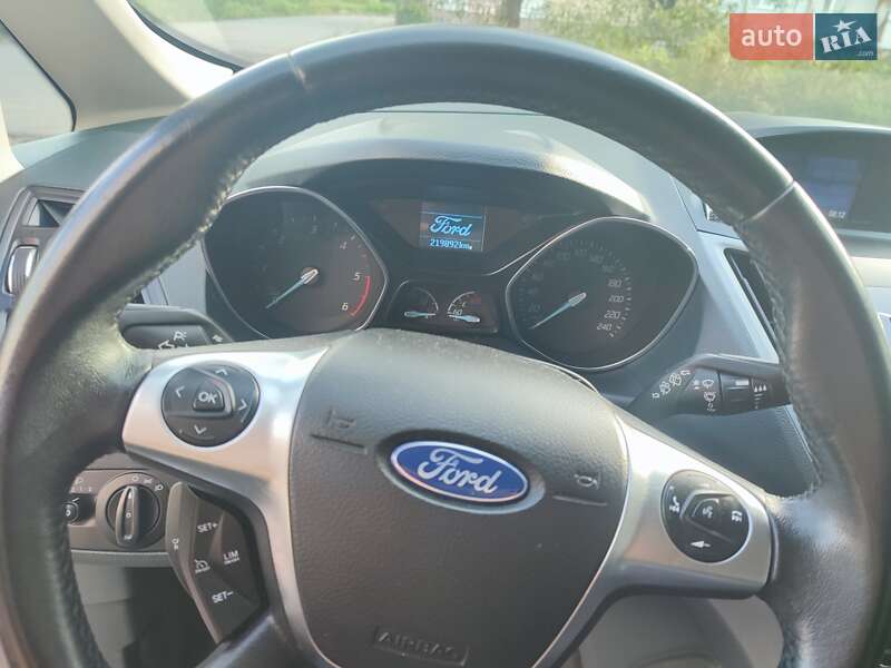 Минивэн Ford Grand C-Max 2014 в Долине фото 34 Минивэн Ford Grand C-Max 2014 в Долине