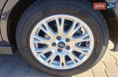 Мінівен Ford Grand C-Max 2013 в 