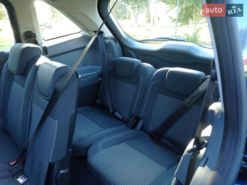Мінівен Ford Grand C-Max 2011 в Тернополі