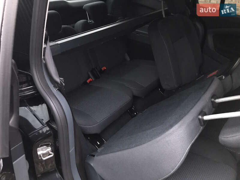 Минивэн Ford Grand C-Max 2011 в Луцке