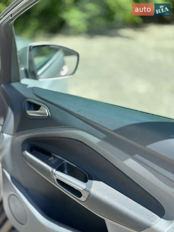 Мінівен Ford Grand C-Max 2012 в Львові фото 16 Мінівен Ford Grand C-Max 2012 в Львові