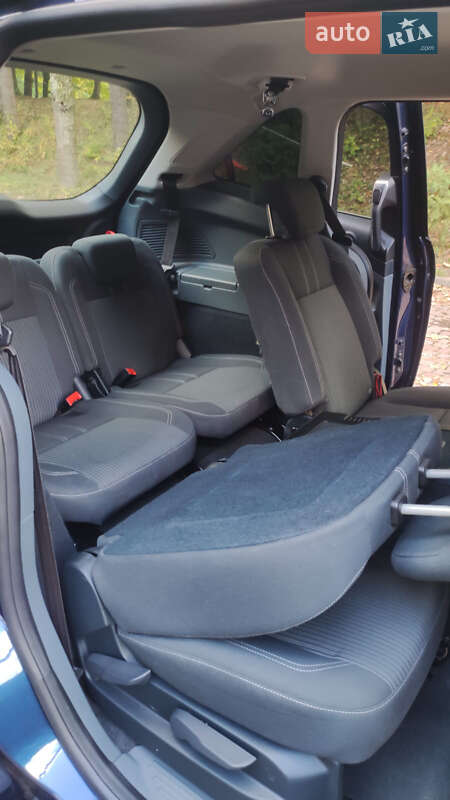 Мінівен Ford Grand C-Max 2010 в Дрогобичі фото 61 Мінівен Ford Grand C-Max 2010 в Дрогобичі
