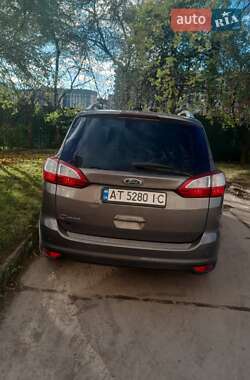 Мінівен Ford Grand C-Max 2011 в  фото 8 Мінівен Ford Grand C-Max 2011 в