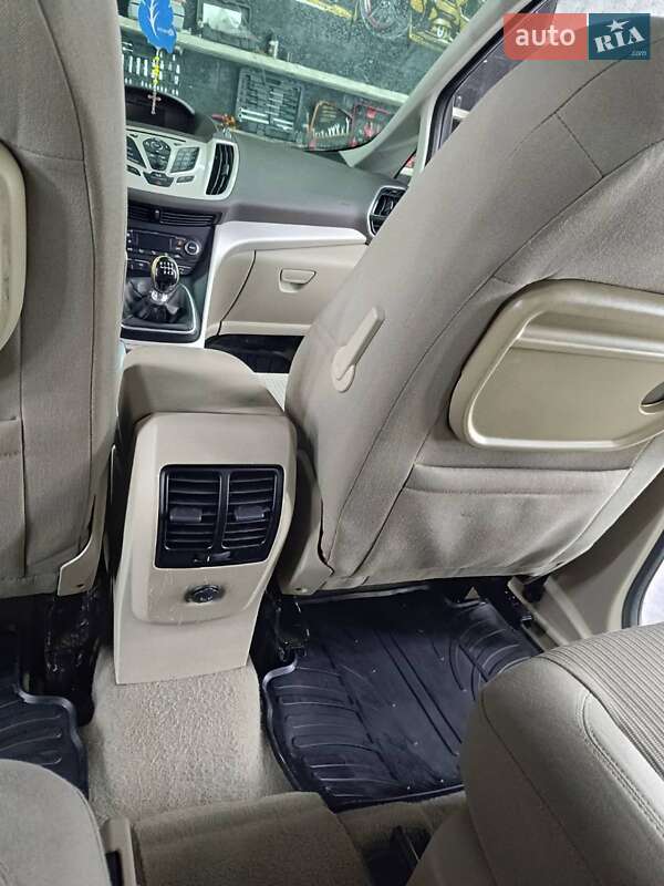 Минивэн Ford Grand C-Max 2011 в Ивано-Франковске фото 17 Минивэн Ford Grand C-Max 2011 в Ивано-Франковске