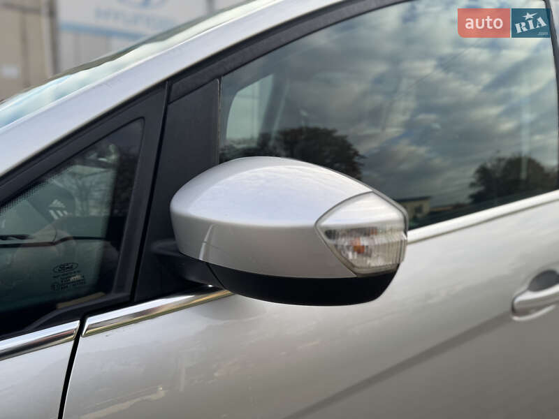 Минивэн Ford Grand C-Max 2012 в Ровно