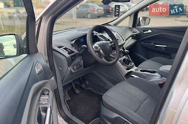 Мінівен Ford Grand C-Max 2012 в  фото 25 Мінівен Ford Grand C-Max 2012 в