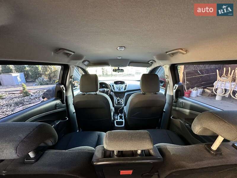 Мінівен Ford Grand C-Max 2011 в Чернівцях