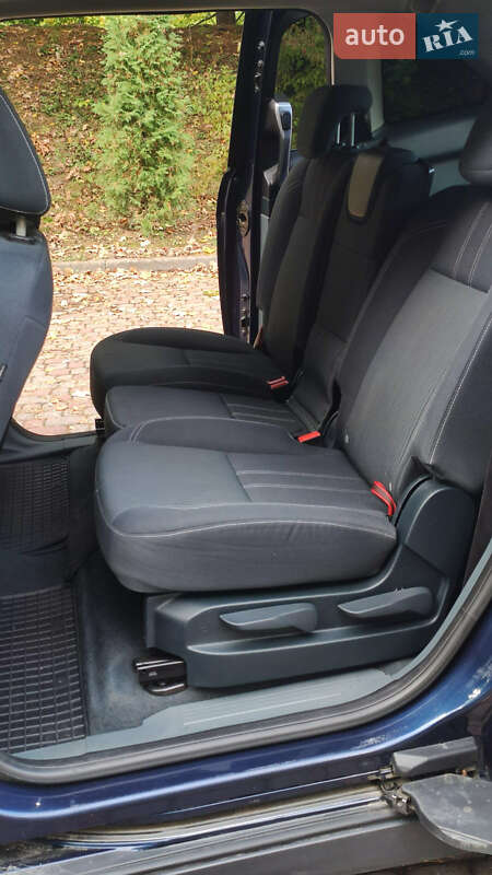 Минивэн Ford Grand C-Max 2010 в Дрогобыче фото 36 Минивэн Ford Grand C-Max 2010 в Дрогобыче