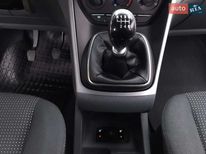 Минивэн Ford Grand C-Max 2011 в Луцке фото 24 Минивэн Ford Grand C-Max 2011 в Луцке