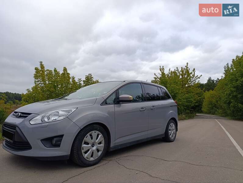 Минивэн Ford Grand C-Max 2010 в Кременце