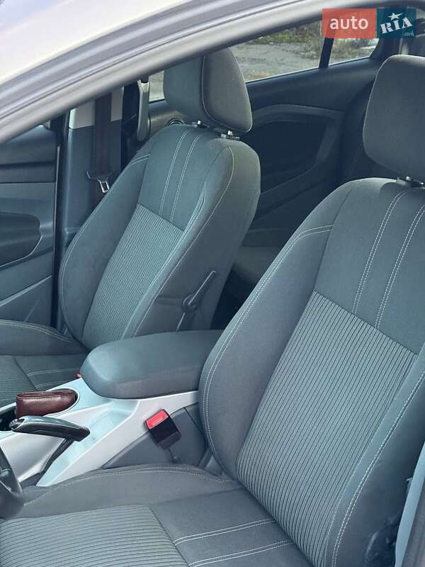 Минивэн Ford Grand C-Max 2010 в Радивилове фото 10 Минивэн Ford Grand C-Max 2010 в Радивилове