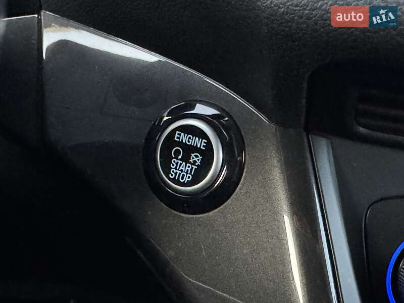 Минивэн Ford Grand C-Max 2017 в Луцке