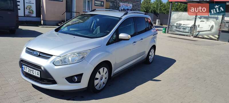 Минивэн Ford Grand C-Max 2011 в Ивано-Франковске