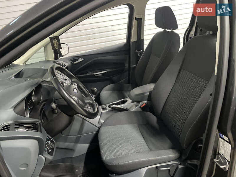 Минивэн Ford Grand C-Max 2015 в Стрые фото 40 Минивэн Ford Grand C-Max 2015 в Стрые