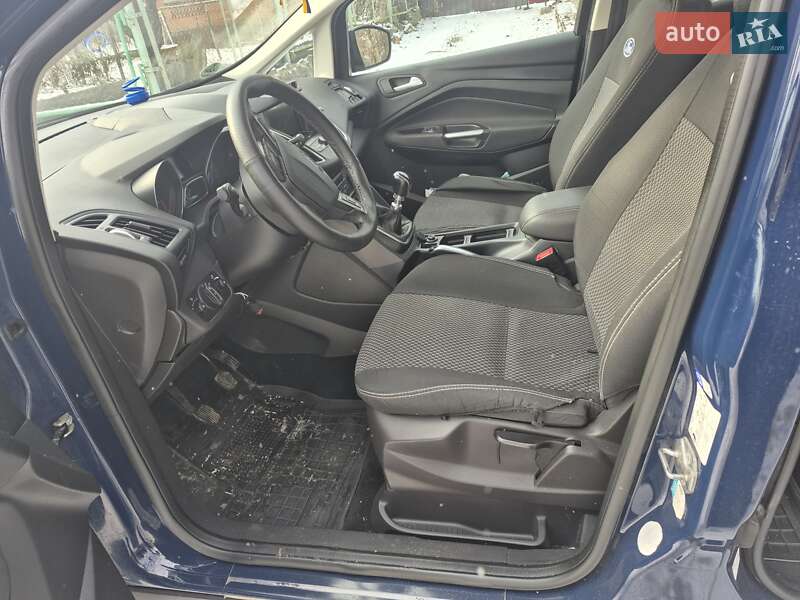 Минивэн Ford Grand C-Max 2016 в Полтаве фото 10 Минивэн Ford Grand C-Max 2016 в Полтаве
