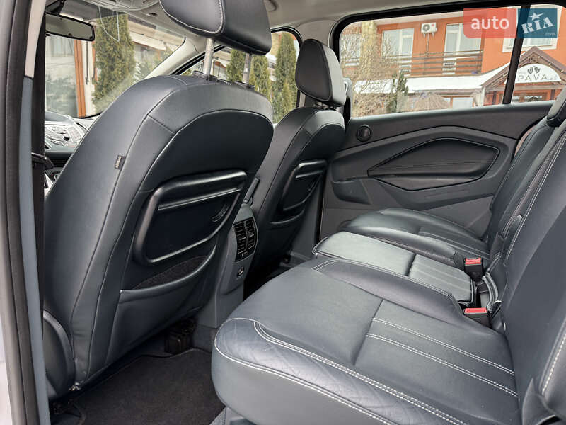 Мінівен Ford Grand C-Max 2011 в Стрию