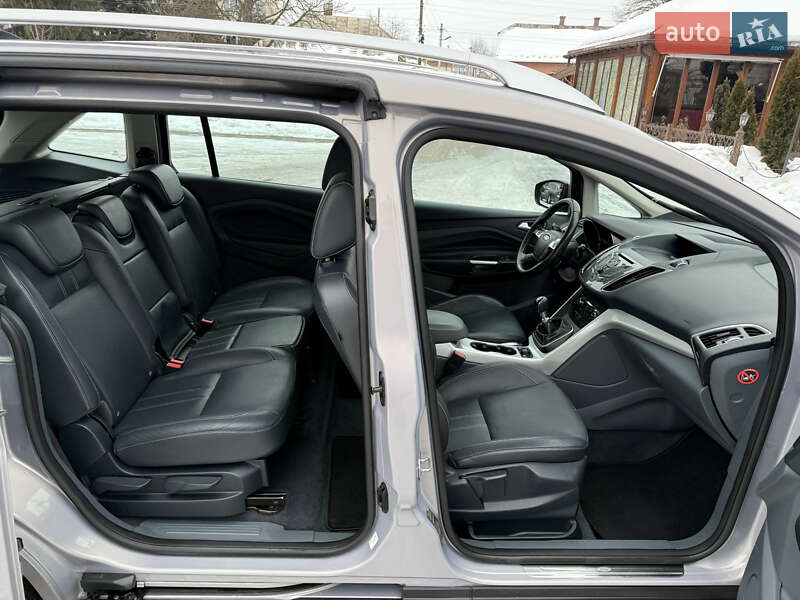 Мінівен Ford Grand C-Max 2011 в Стрию