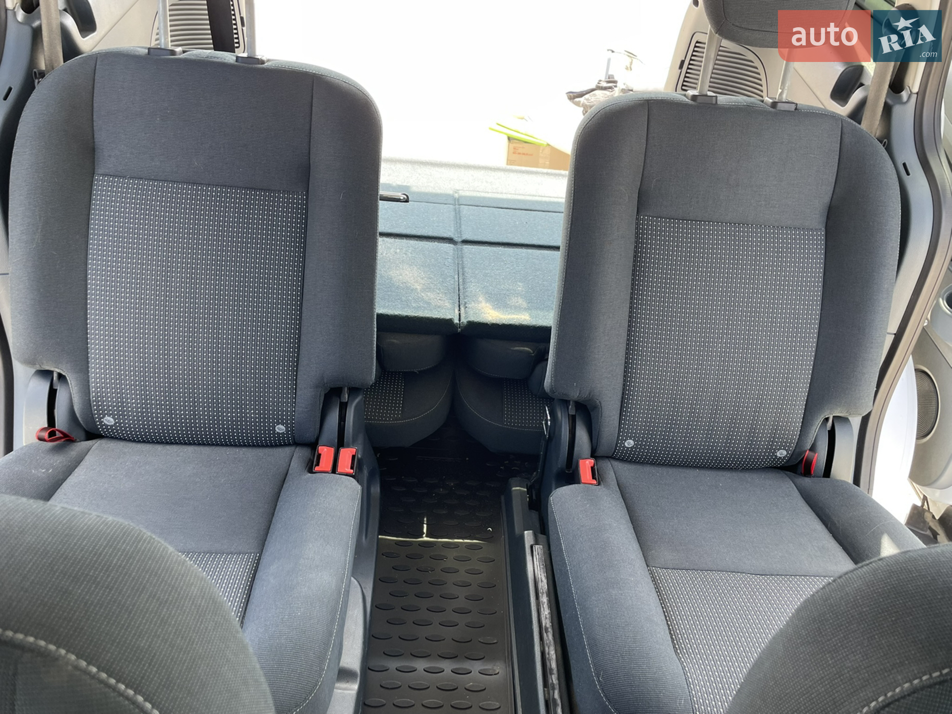 2010 Ford C-MAX - мініатюра 15