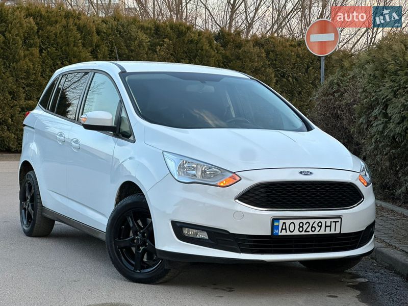 Минивэн Ford Grand C-Max 2017 в Дрогобыче