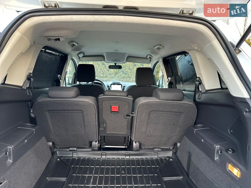 Минивэн Ford Grand C-Max 2017 в Дрогобыче