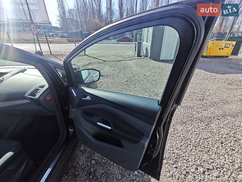 Минивэн Ford Grand C-Max 2010 в Киеве